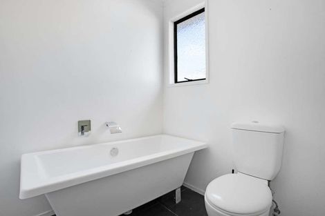 Photo of property in 73 Marendellas Drive, Bucklands Beach, Auckland, 2014