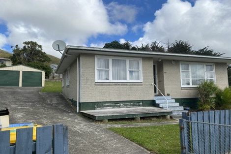 Photo of property in 40 Waihora Crescent, Waitangirua, Porirua, 5024
