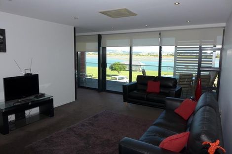 Photo of property in 307/7 Humber Street, Pandora, Napier, 4110