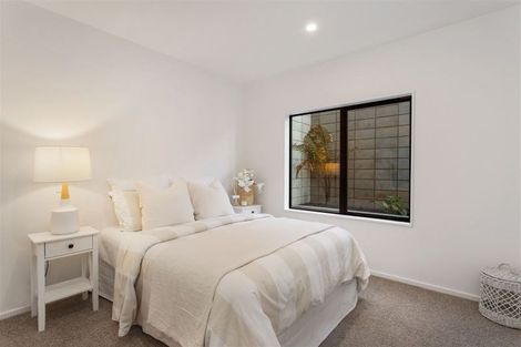 Photo of property in 8 Francis Mill Grove, Westmorland, Christchurch, 8025
