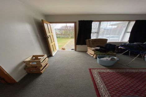 Photo of property in 3 Fairfield Road, Levin, 5510