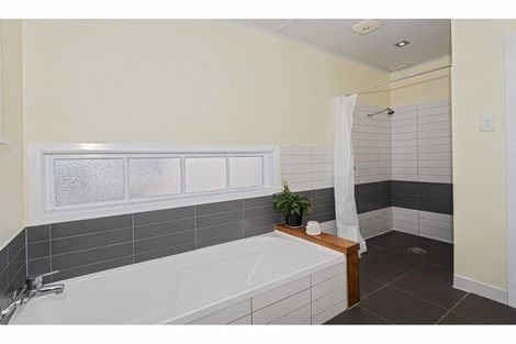 Photo of property in 24 Weaver Street, Whau Valley, Whangarei, 0112