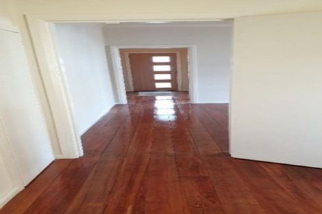 Photo of property in 12 Leicester Street, Patea, 4520