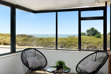 Photo of property in 133a Marine Parade, Mount Maunganui, 3116