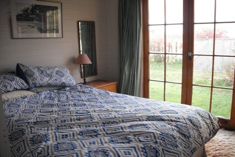 Photo of property in 41 Nuku Street, Tangimoana, 4822