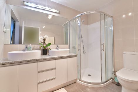 Photo of property in 16 Bartlett Drive, Silverdale, 0932