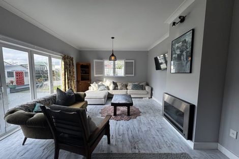 Photo of property in 18 Cuba Street, Petone, Lower Hutt, 5012