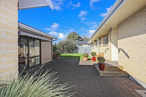 Photo of property in 4 Skerrett Crescent, Tamatea, Napier, 4112