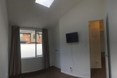 Photo of property in 4/33 Darvel Street, Riccarton, Christchurch, 8011