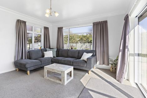 Photo of property in 28 Raglan Street, Lansdowne, Masterton, 5810