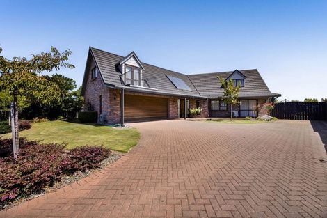 Photo of property in 9 County Drive, Hawera, 4610