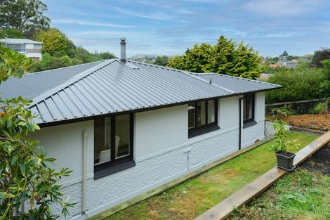 Photo of property in 23 Centennial Avenue, Helensburgh, Dunedin, 9010