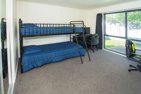 Photo of property in 85b Oxford Street, Lansdowne, Masterton, 5810