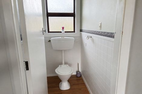 Photo of property in 16 Kinmont Crescent, Kinmont Park, Mosgiel, 9024