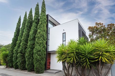 Photo of property in 1 Millbank Lane, Merivale, Christchurch, 8014