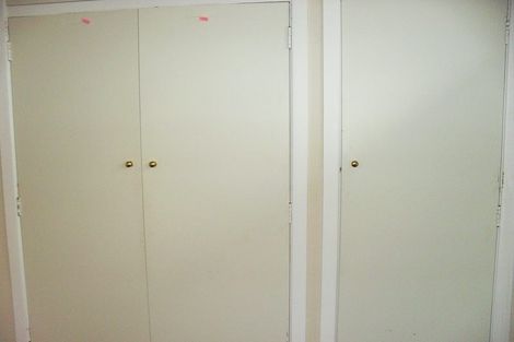 Photo of property in 12 Maple Grove, Kingston, Wellington, 6021