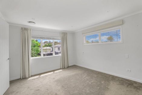 Photo of property in 26c Stottholm Road, Titirangi, Auckland, 0604