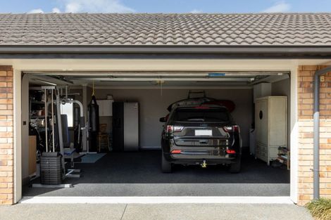 Photo of property in 582 Gloucester Road, Papamoa Beach, Papamoa, 3118