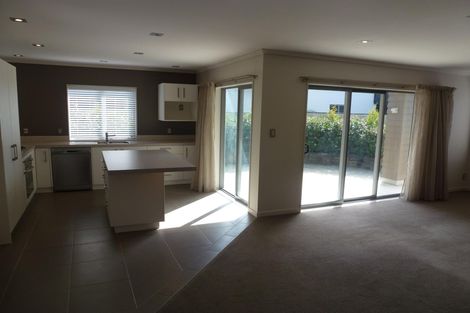 Photo of property in 21 Rosalie Terrace, Kelvin Grove, Palmerston North, 4414