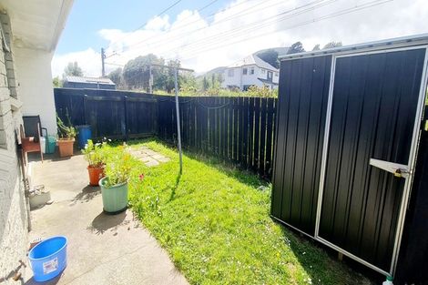 Photo of property in 10/10 Rawson Street, Tawa, Wellington, 5028