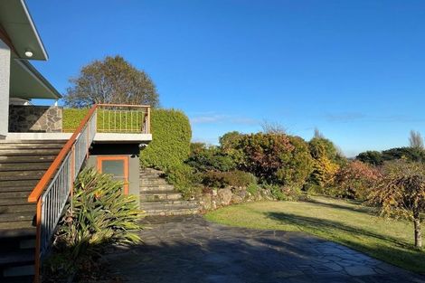 Photo of property in 413 Cashmere Road, Westmorland, Christchurch, 8025