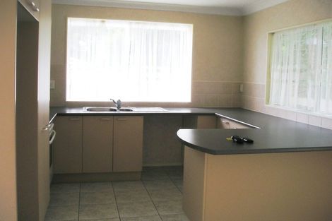 Photo of property in 51 Martin Jugum Lane, Ranui, Auckland, 0612