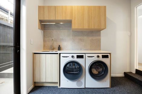 Photo of property in 16 Lumino Terrace, Peacocke, 3206