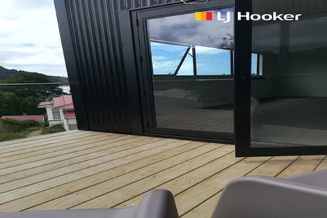 Photo of property in 11 Kilgour Street, Roseneath, Port Chalmers, 9023