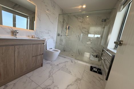 Photo of property in 25 Reserva Crescent, Kumeu, 0810