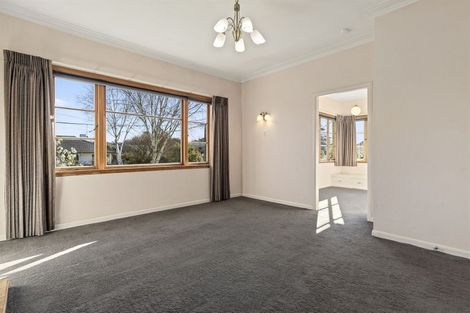 Photo of property in 12 Darley Street, Maeroa, Hamilton, 3200