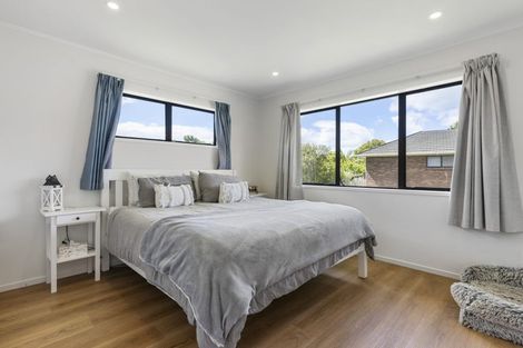 Photo of property in 73 Aberfeldy Avenue, Highland Park, Auckland, 2010