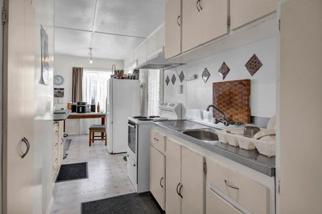 Photo of property in 102 Hamlet Street, Stratford, 4332
