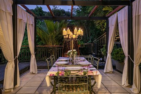 Photo of property in 8 Remu Place, Greenhithe, Auckland, 0632