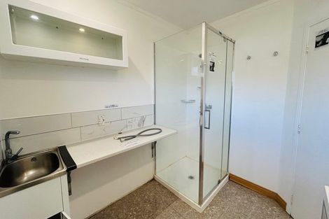 Photo of property in 24 Sunnyhill Crescent, Sunnyhills, Auckland, 2010