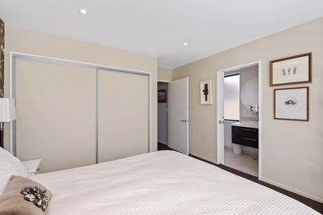 Photo of property in 8 Dave Jamieson Lane, Hillmorton, Christchurch, 8024