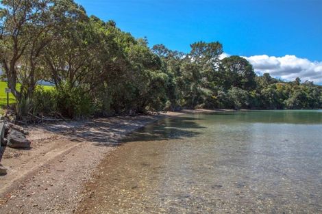 Photo of property in 835 Wyuna Bay Road, Wyuna Bay, Coromandel, 3581