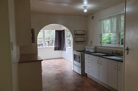 Photo of property in 32 Mimihau Grove, Wainuiomata, Lower Hutt, 5014