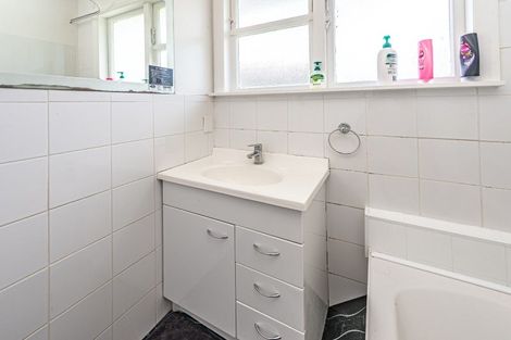 Photo of property in 90 Harper Street, Gonville, Whanganui, 4501