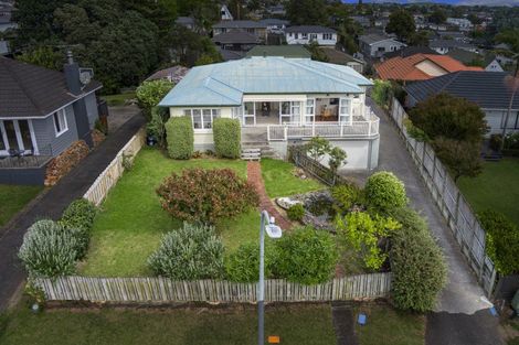Photo of property in 1/70 Drake Street, Howick, Auckland, 2014