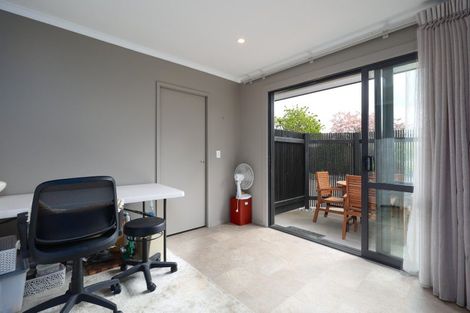 Photo of property in 26 Woodstock Place, Stoke, Nelson, 7011