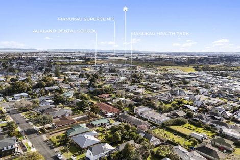 Photo of property in 21 Orams Road, Hillpark, Auckland, 2102