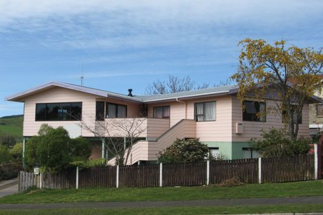 Photo of property in 51 Corinna Street, Welcome Bay, Tauranga, 3112