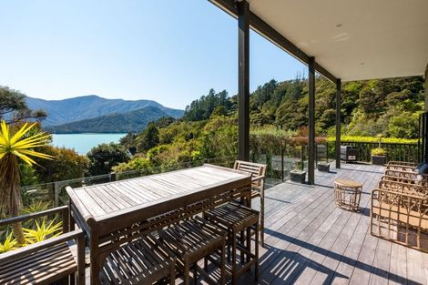 Photo of property in 25 Sandy Bay Road, Black Rock, Marlborough Sounds, 7282