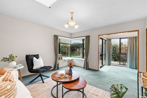 Photo of property in 1/251 Memorial Avenue, Burnside, Christchurch, 8053