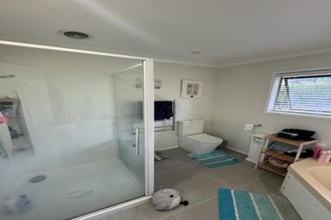 Photo of property in 74 Alexander Street, Cockle Bay, Auckland, 2014
