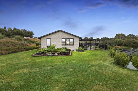 Photo of property in 10 Tari Road, Pukeatua, 3880