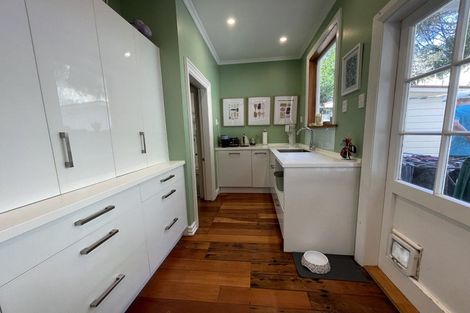 Photo of property in 47 Ribble Street, Island Bay, Wellington, 6023