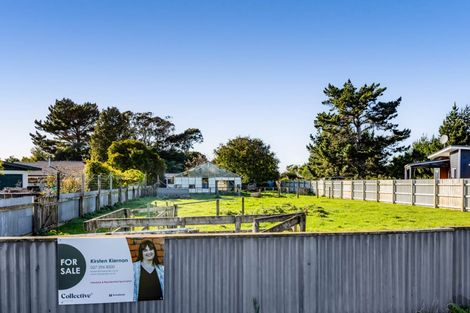 Photo of property in 40 Bear Street, Waverley, 4510