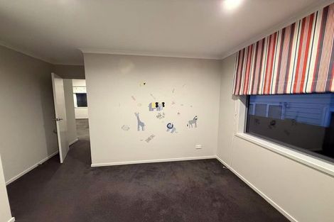 Photo of property in 98 Ridgedale Road, Silverdale, 0932