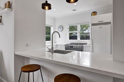 Photo of property in 211 Coronation Avenue, Welbourn, New Plymouth, 4310